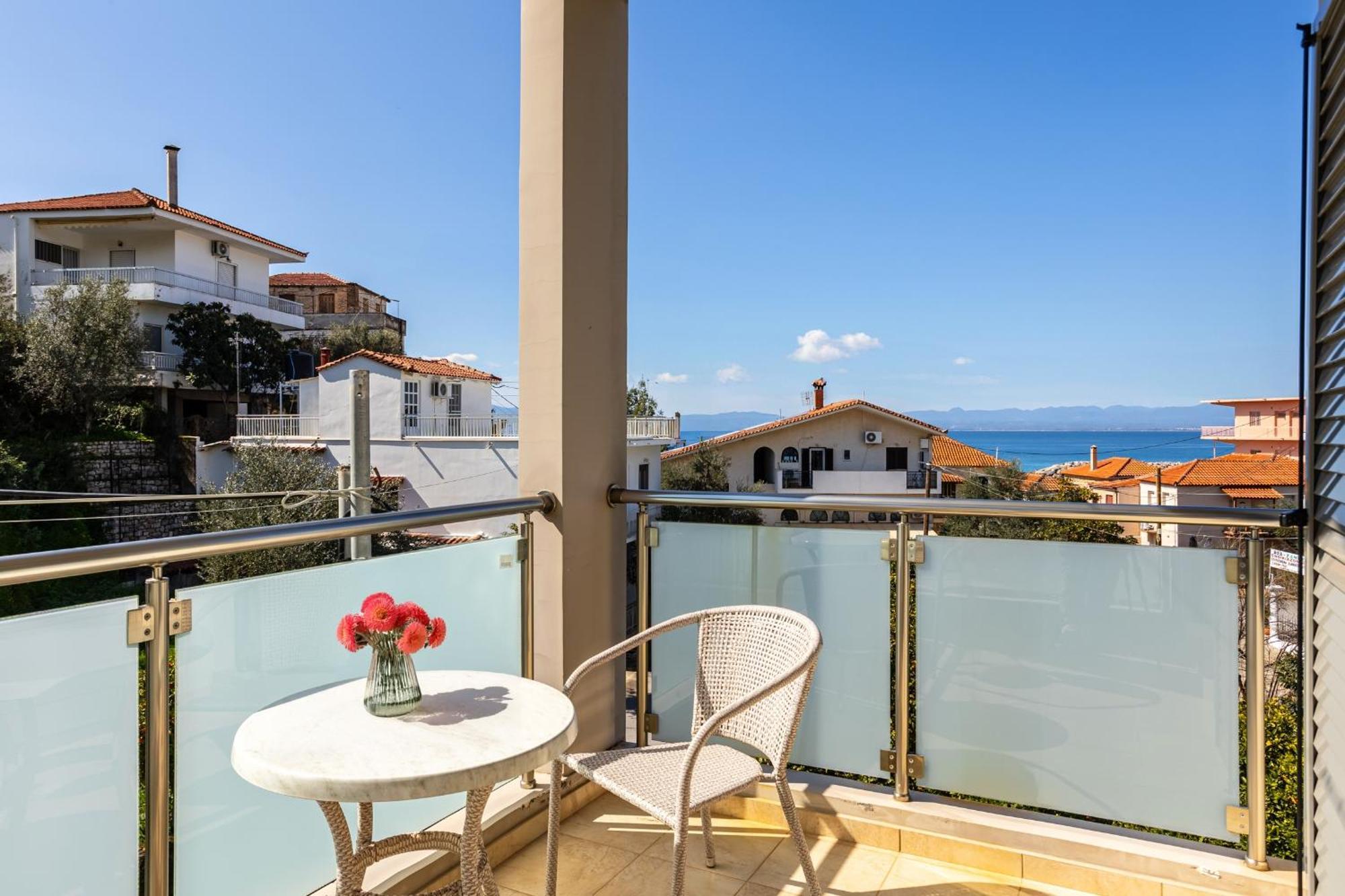 Avia Blue Maisonettes - Messinia Gulf Retreat Ngoại thất bức ảnh