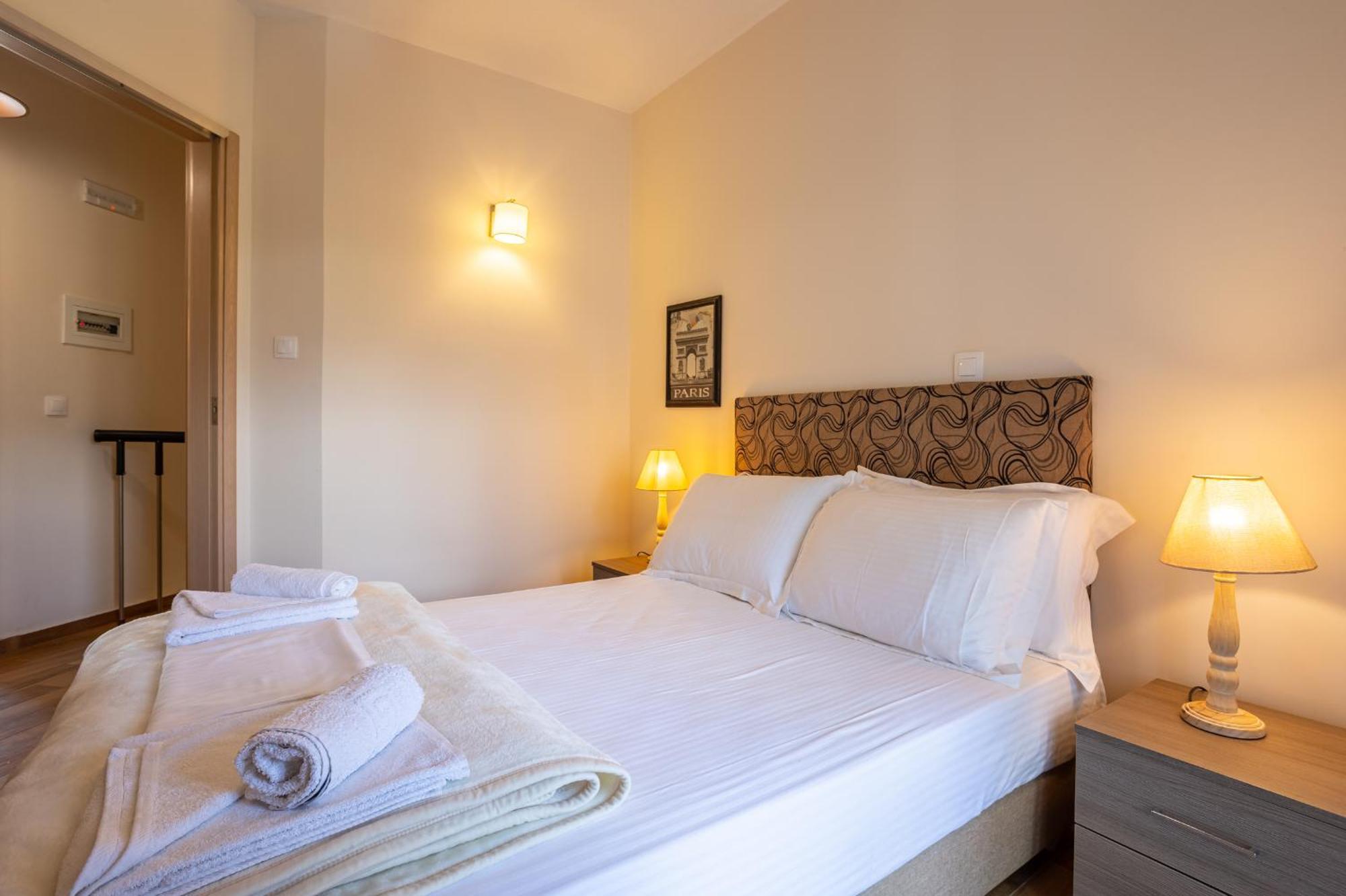 Avia Blue Maisonettes - Messinia Gulf Retreat Ngoại thất bức ảnh